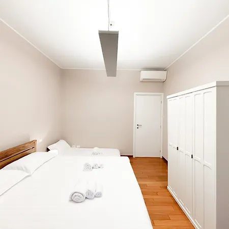 Apartment Nel Cuore Di Via Tortona Milan
