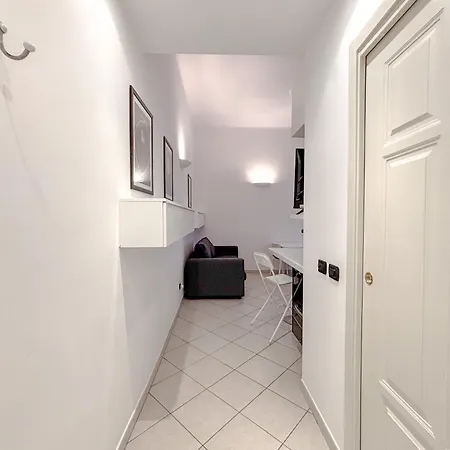 Apartamento Nel Cuore Di Via Tortona *